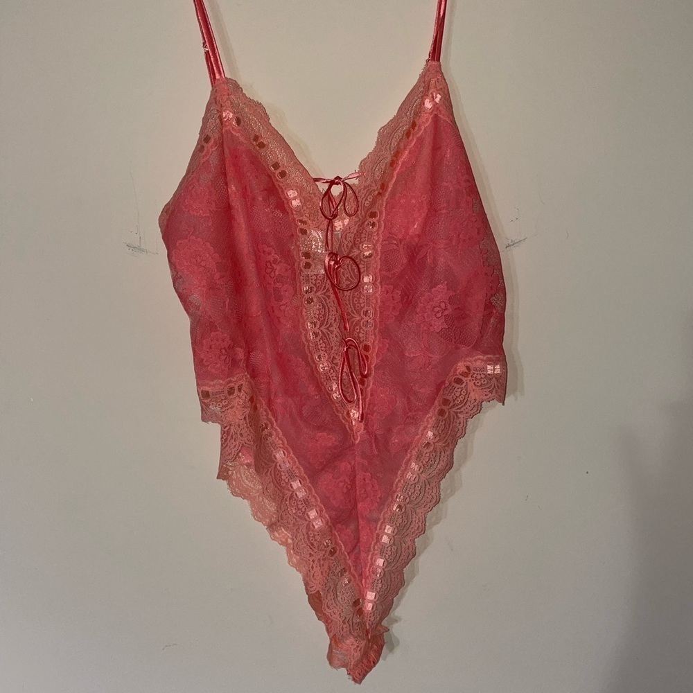 NWT Victoria’s Secret Vintage lingerie size - L
